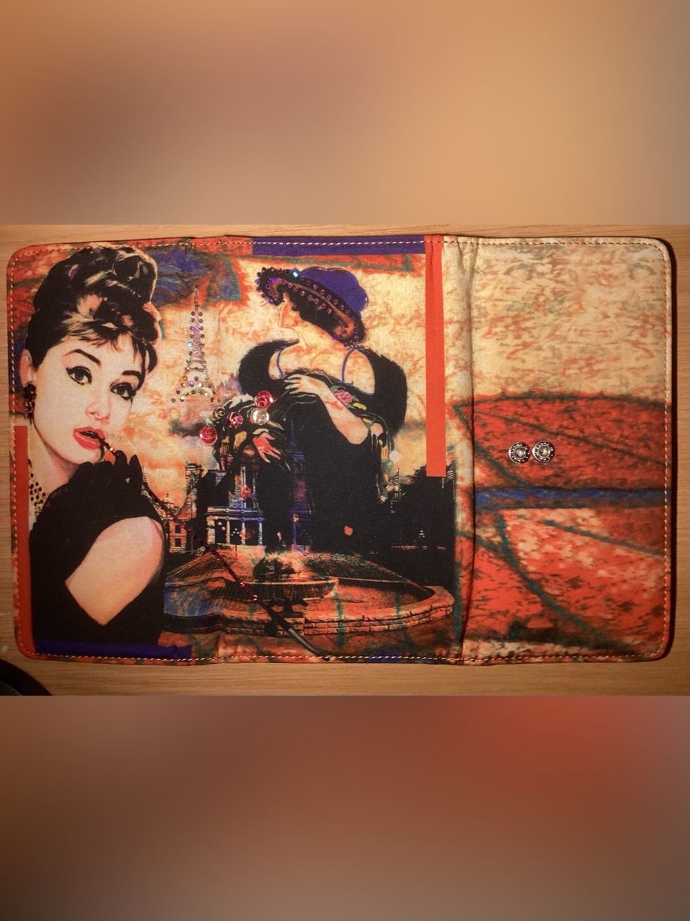 Audrey Hepburn wallet or clutch NWOT - Picture 2 of 9